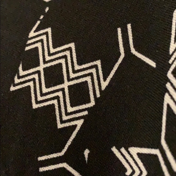 LuLaRoe Randy NEW! - Picture 3 of 5